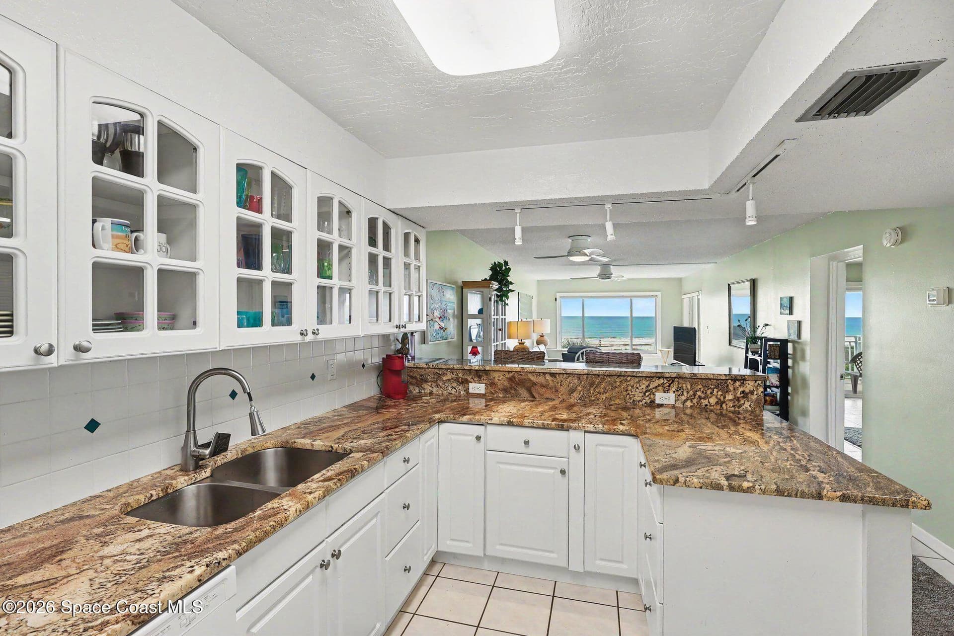 555 Fillmore Avenue 307 photo 14