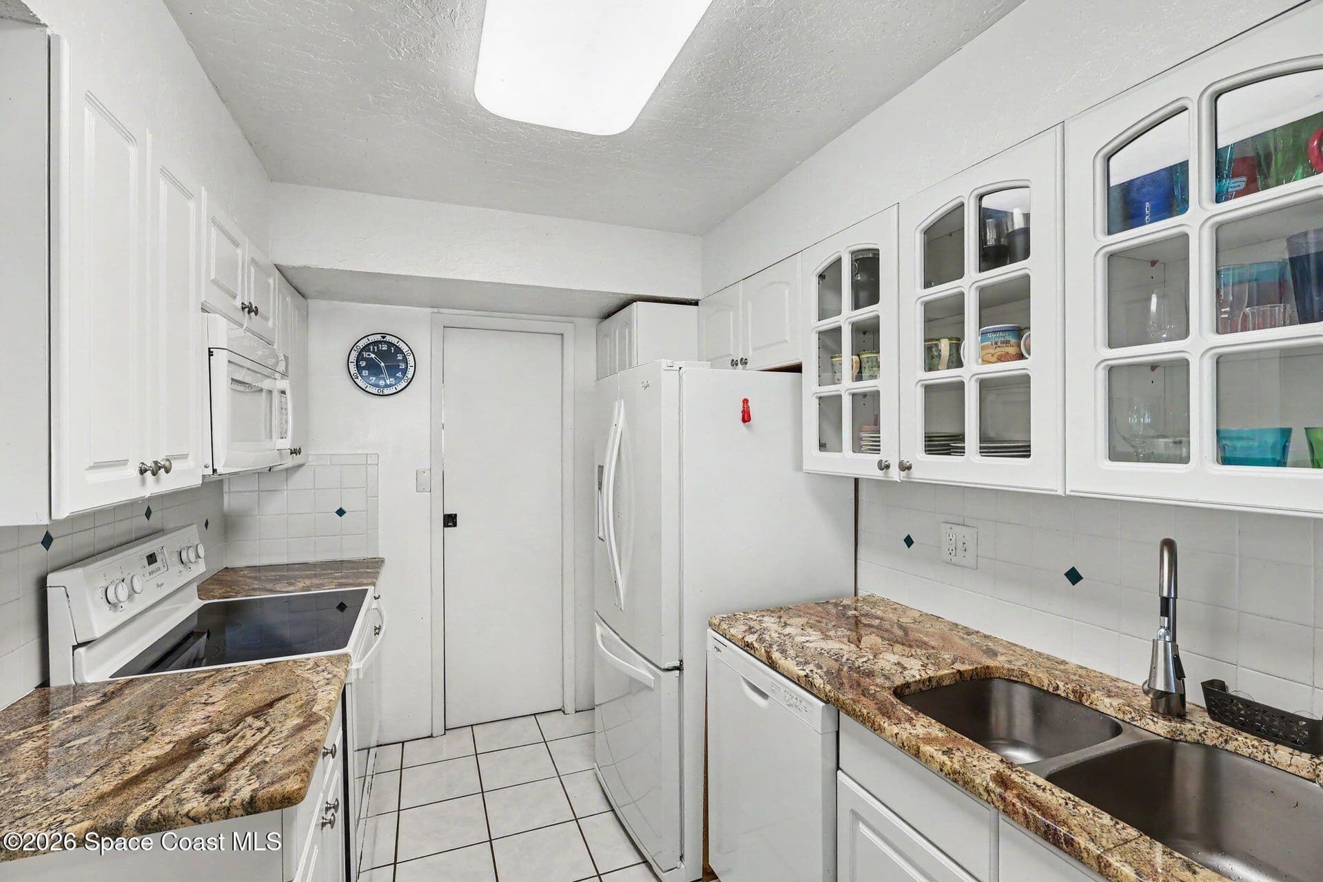 555 Fillmore Avenue 307 photo 15
