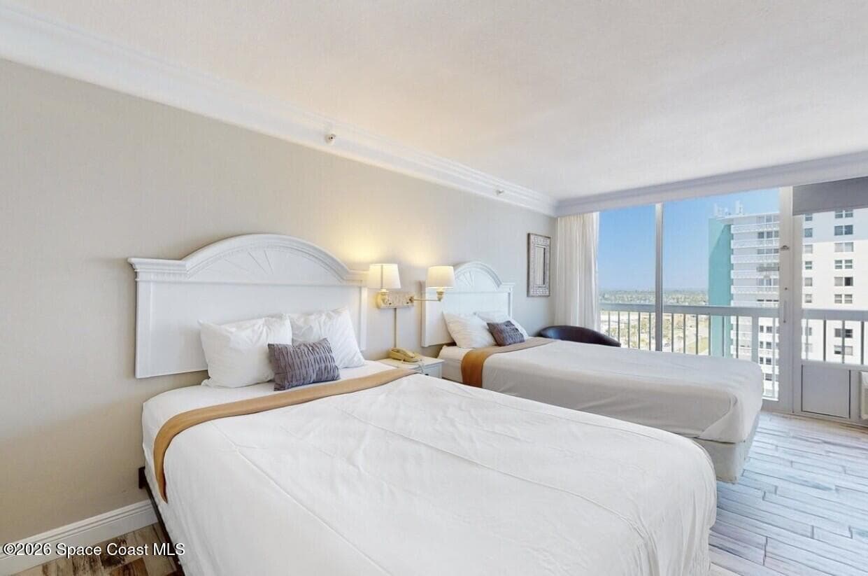 2700 N Atlantic Avenue 1220 photo 14