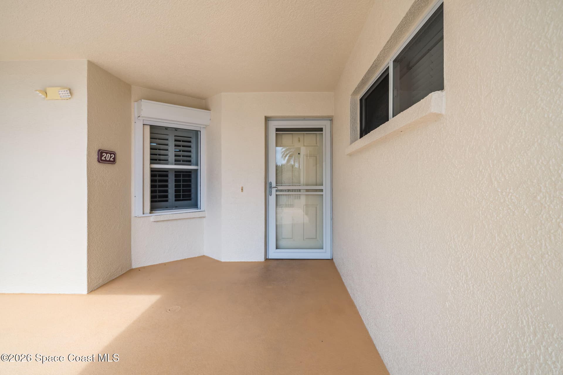 7028 Sevilla Court 202 photo 5