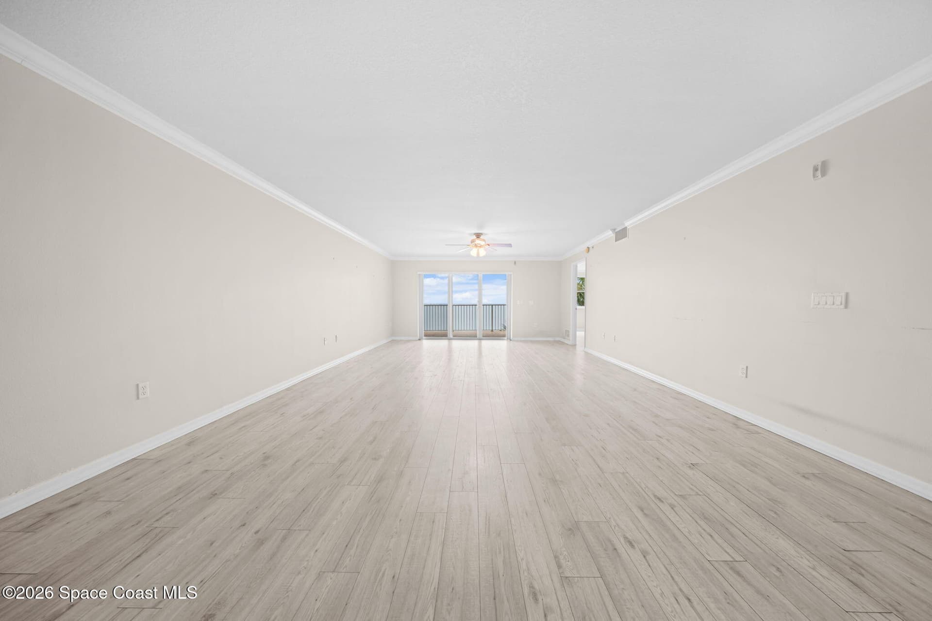 7028 Sevilla Court 202 photo 24