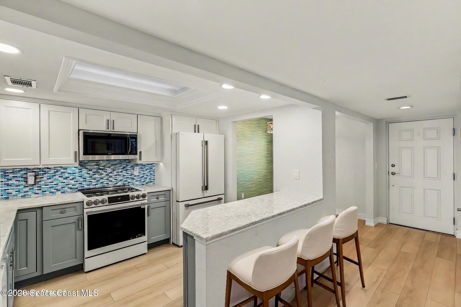555 Harrison Avenue 504 photo 10