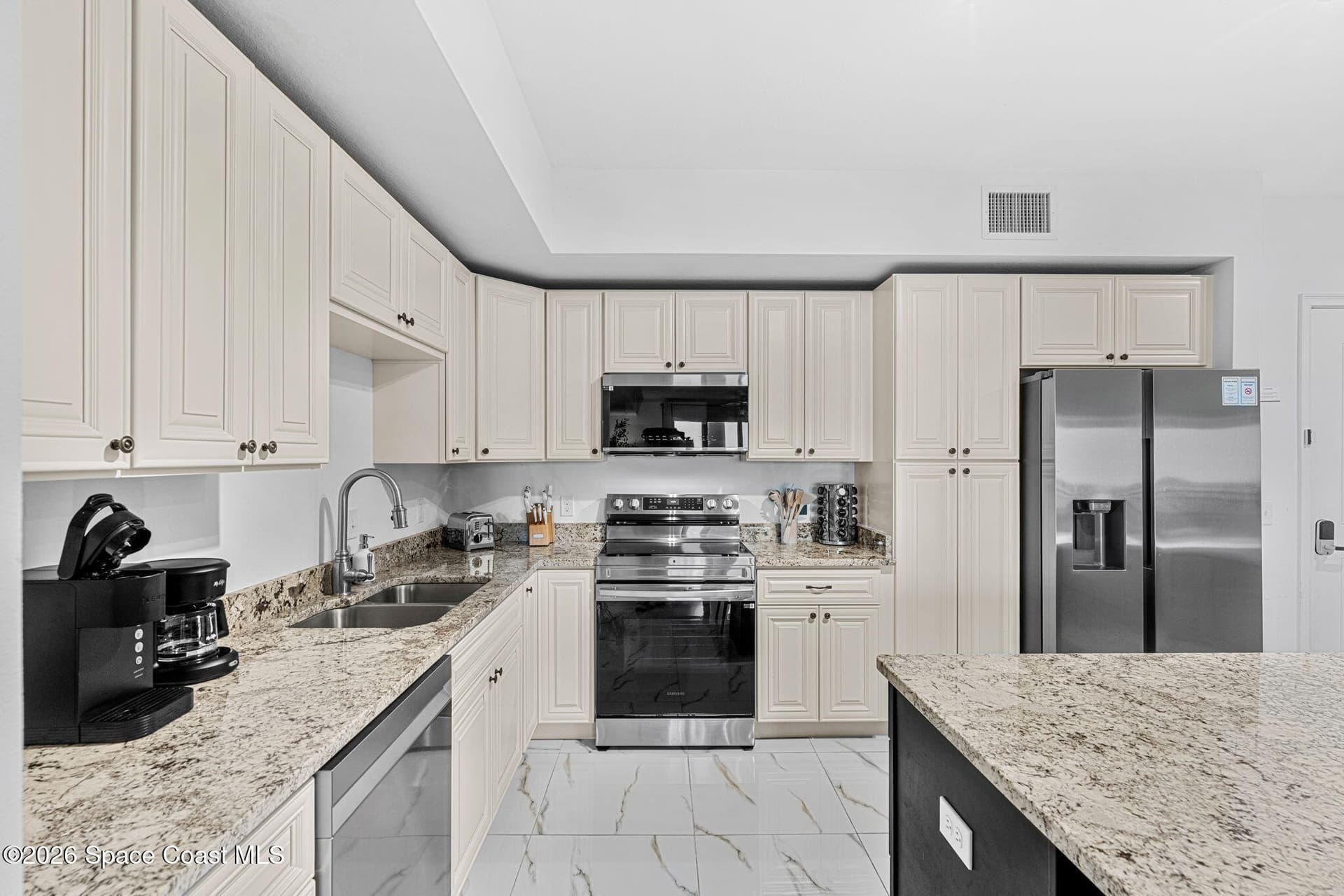 735 Pilot Lane 908 photo 14
