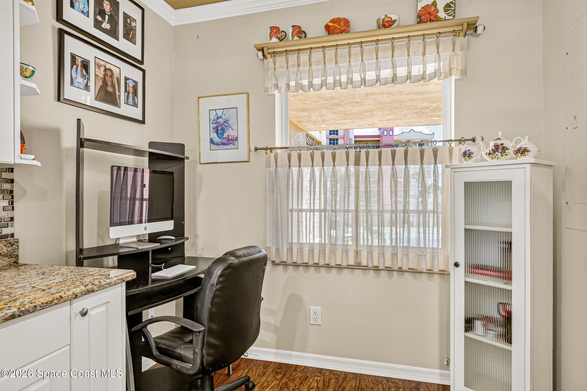 100 Riverside Drive 402 photo 18