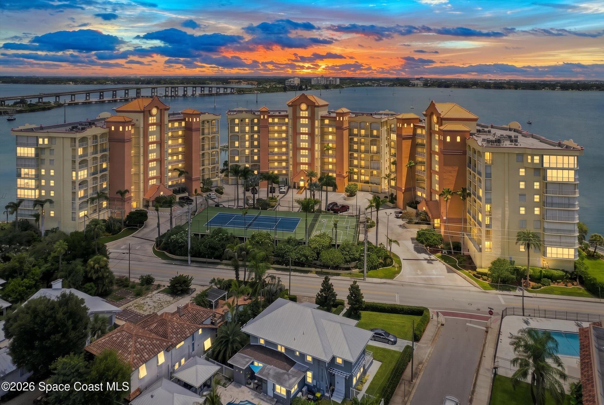 100 Riverside Drive 402 photo 1