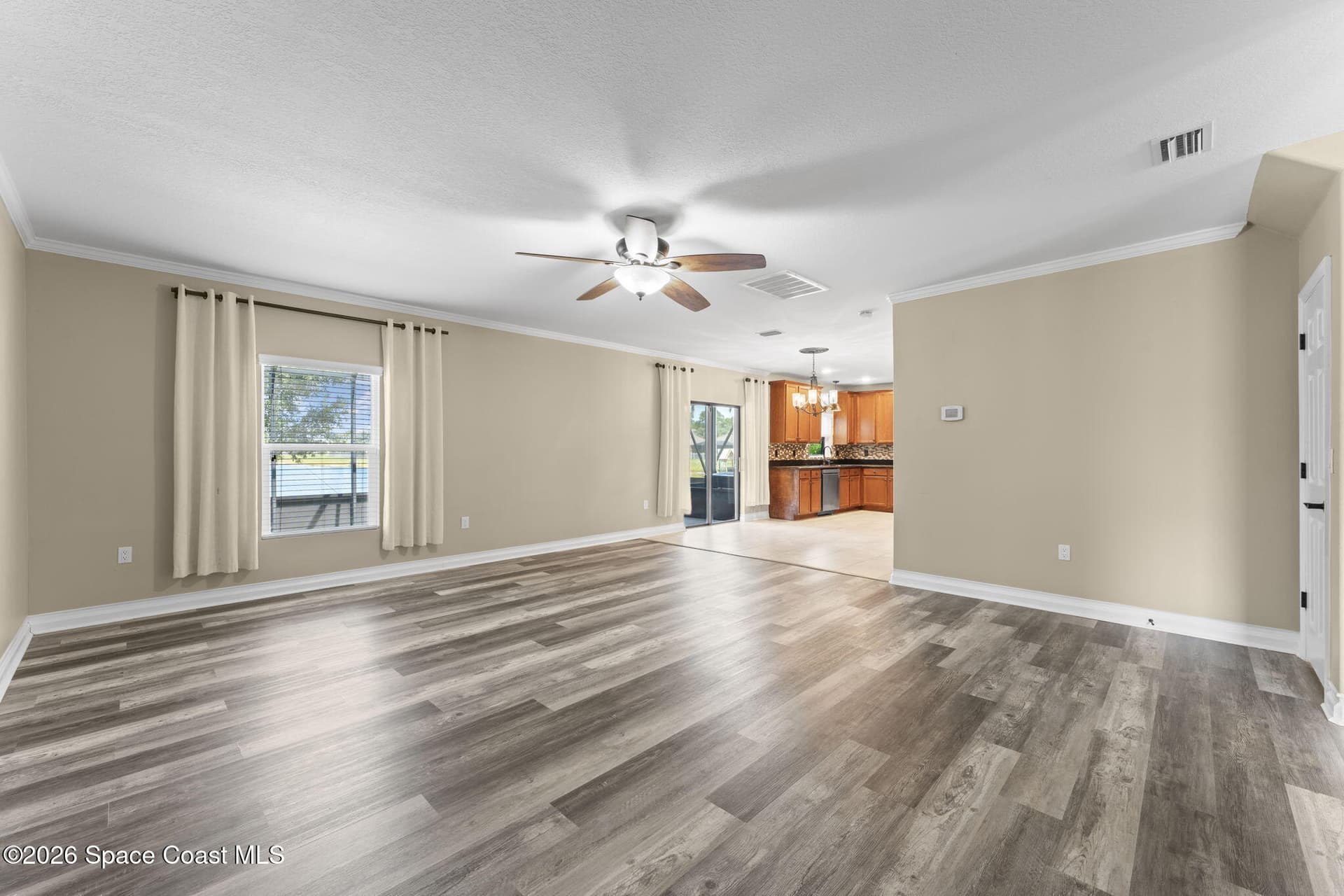 641 Dillard Drive SE photo 24