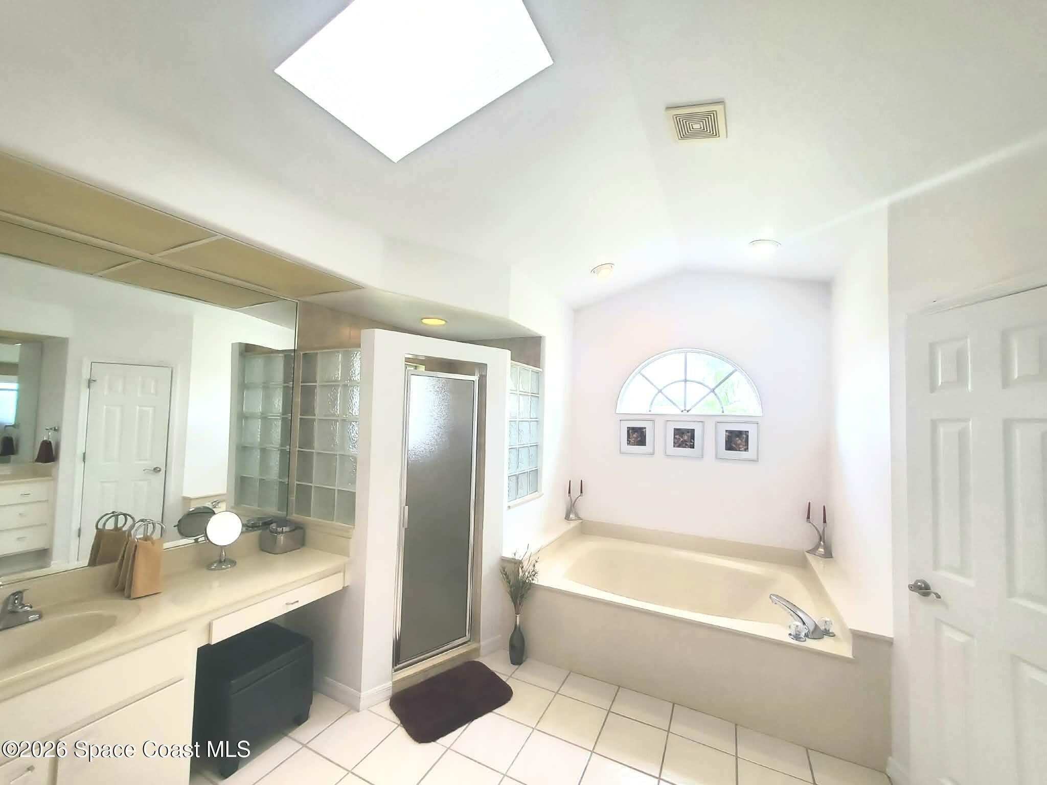 1004 Heatherwood Way photo 9