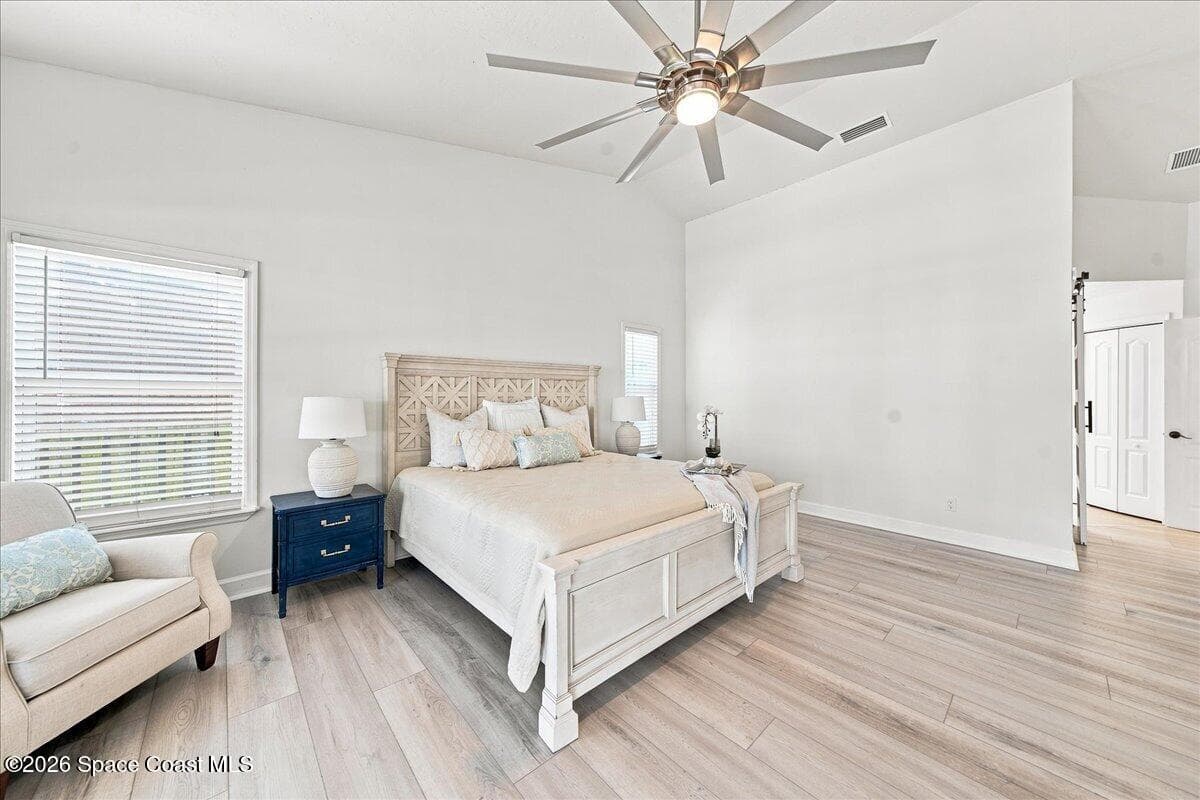 147 Lanternback Island Drive photo 8