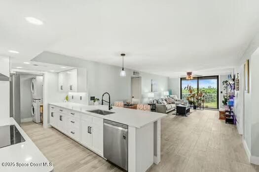 877 N Highway A1a 104 photo 9