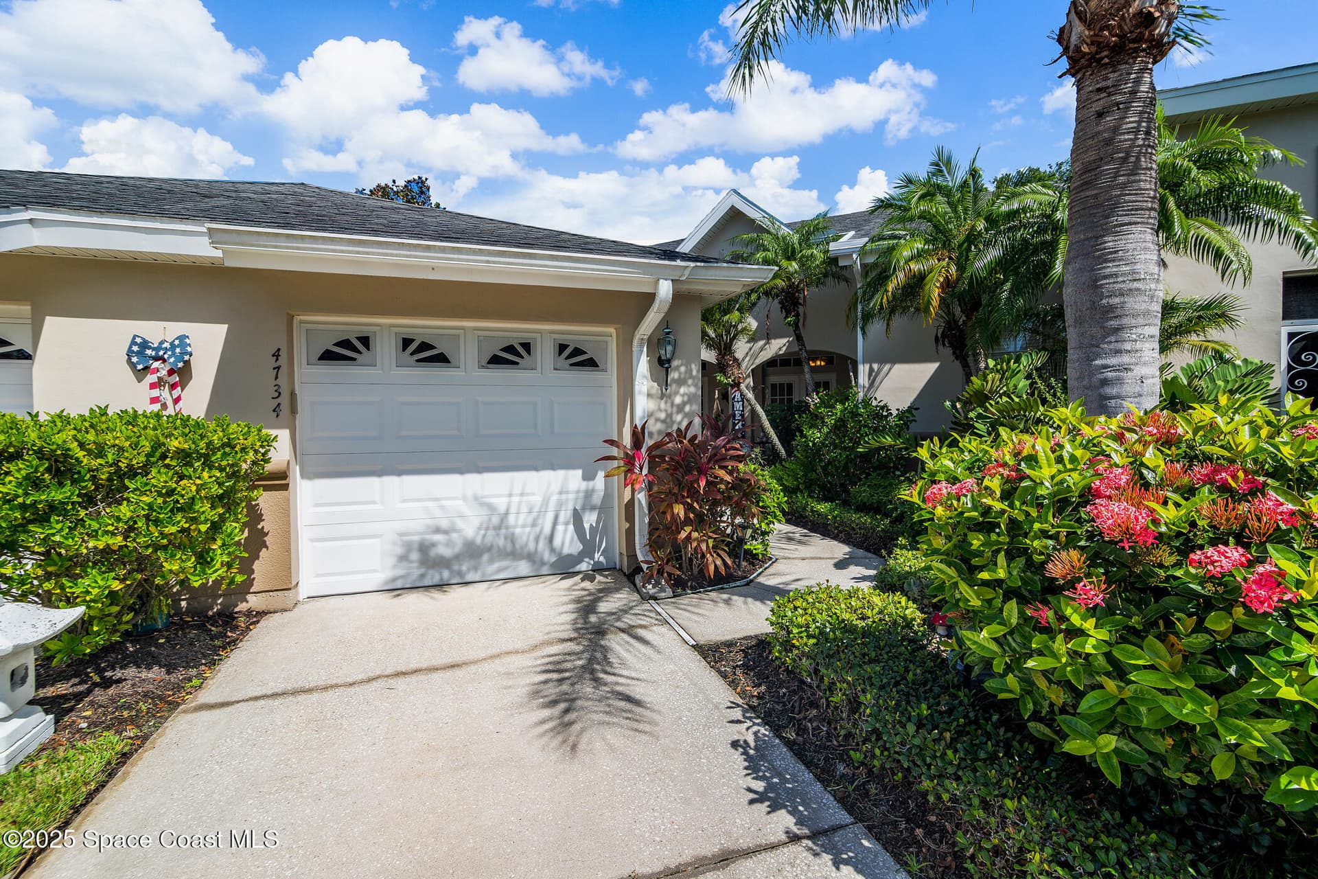 4734 Parkstone Drive photo 1