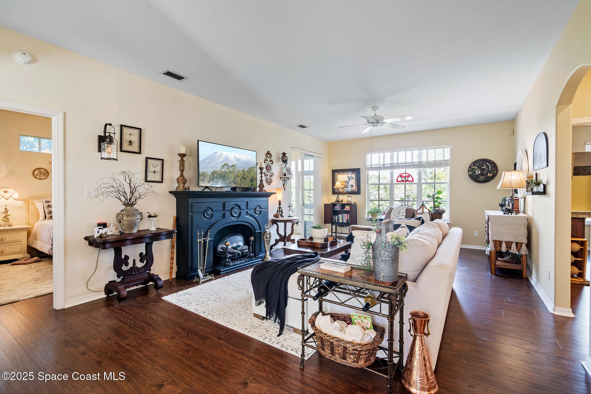 4734 Parkstone Drive photo 6