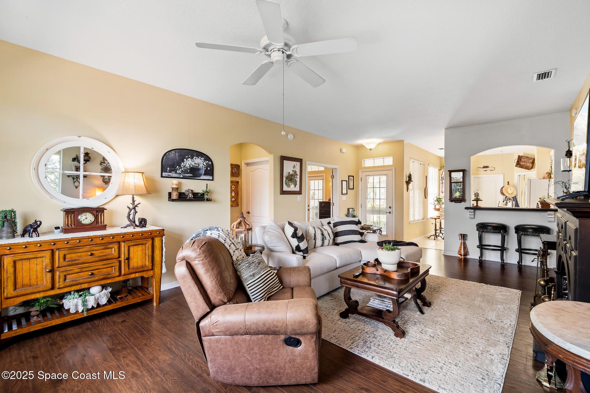 4734 Parkstone Drive photo 18