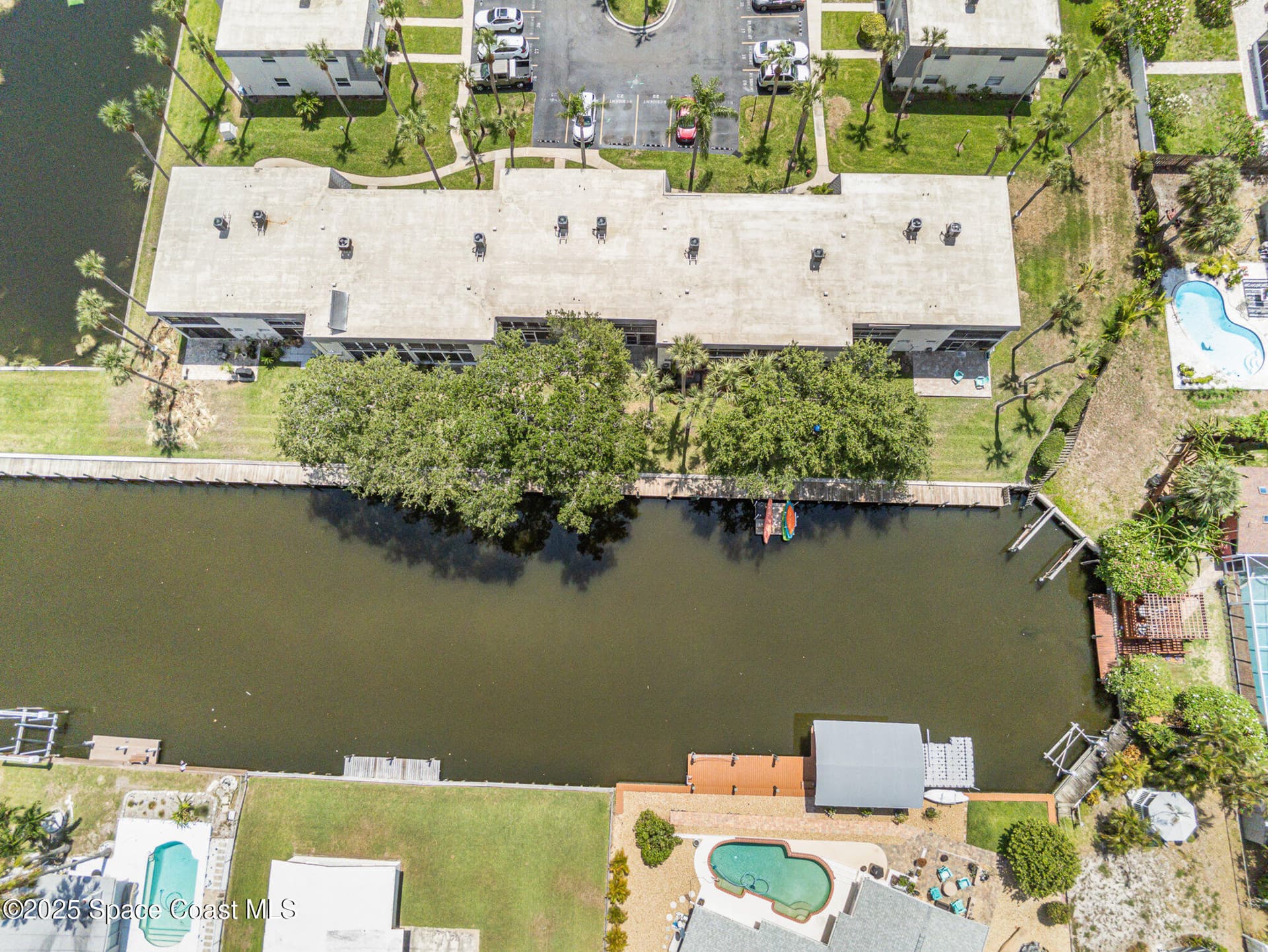 446 Blue Jay Lane photo 23