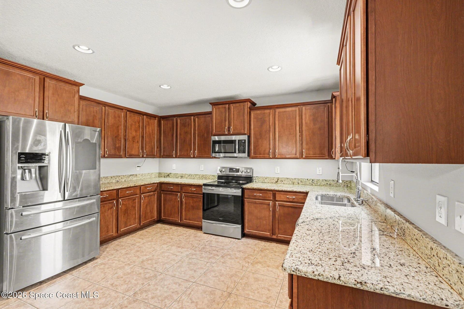 1363 Hailey Street photo 4