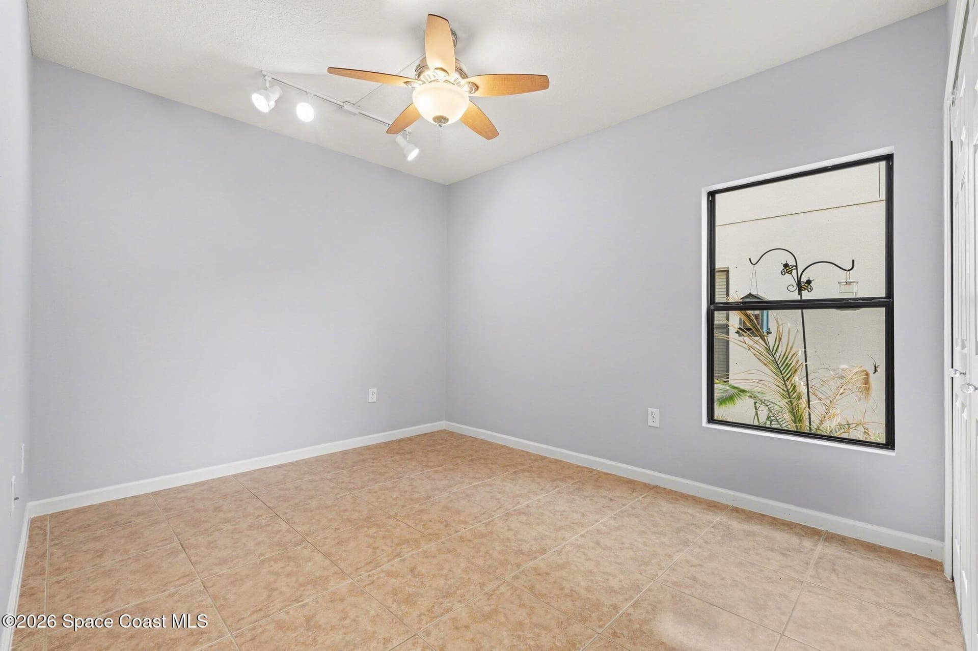 1363 Hailey Street photo 9