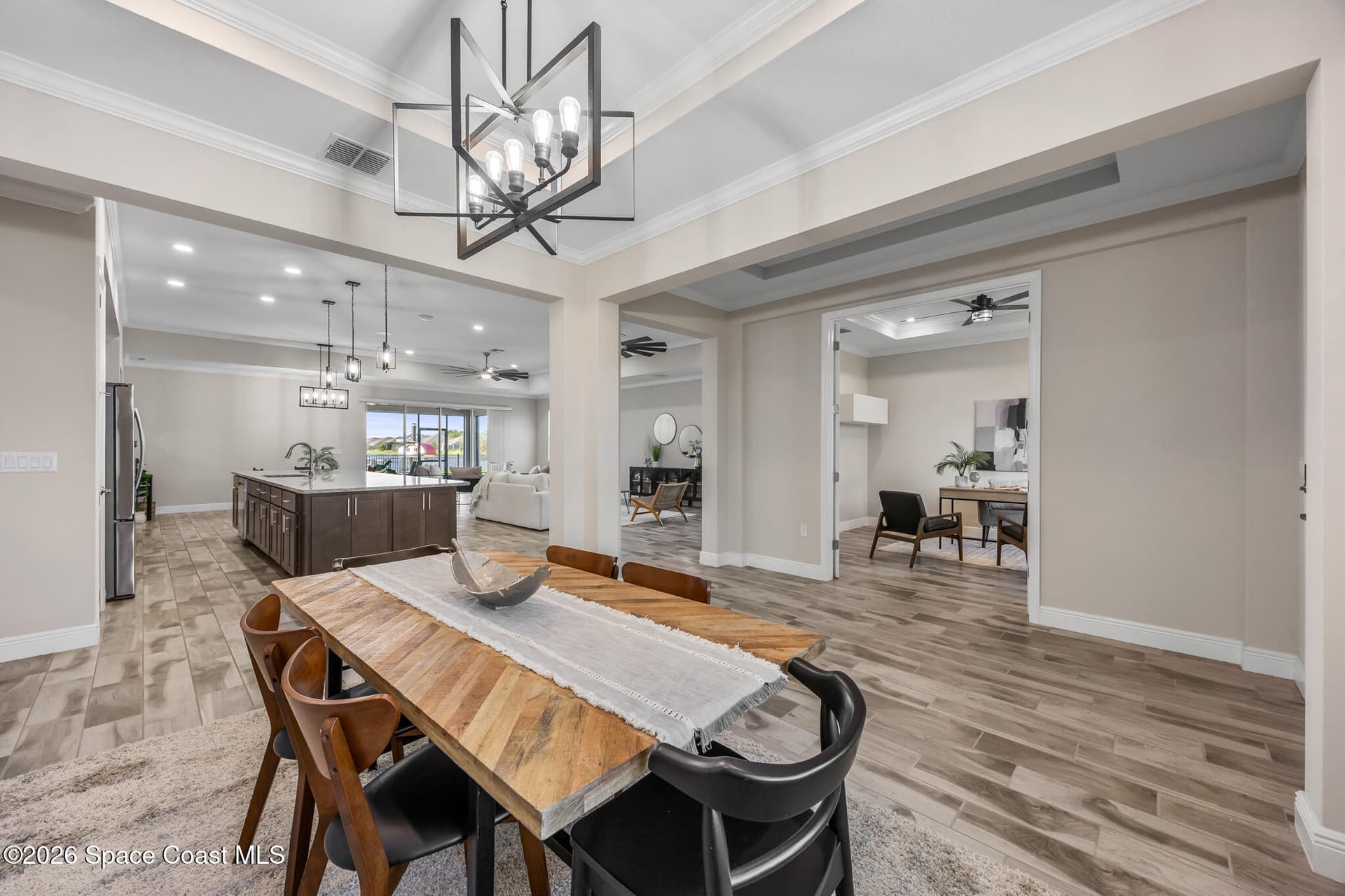 1454 Omega Lane photo 6
