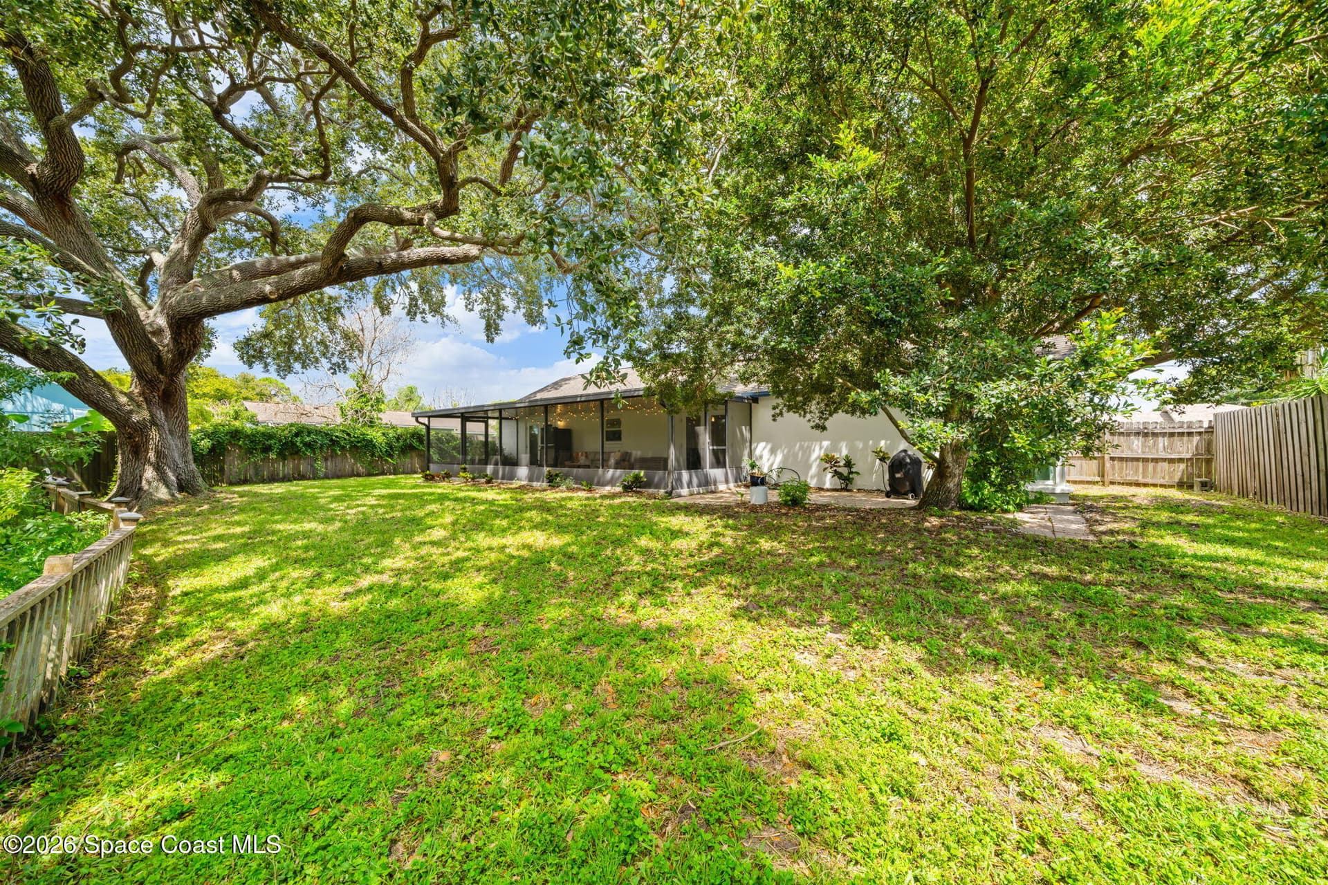 2410 Raintree Lake Circle photo 10