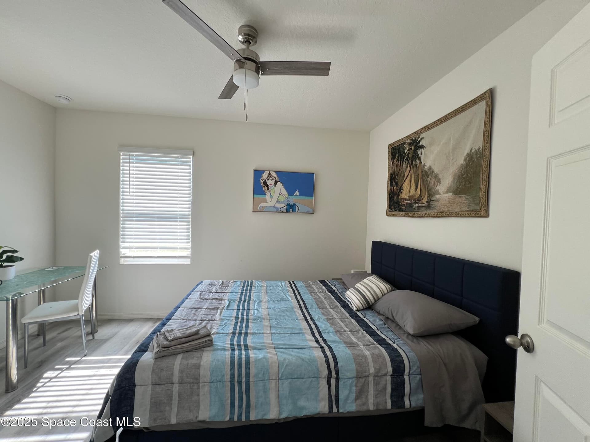 976 Trinity Street photo 11