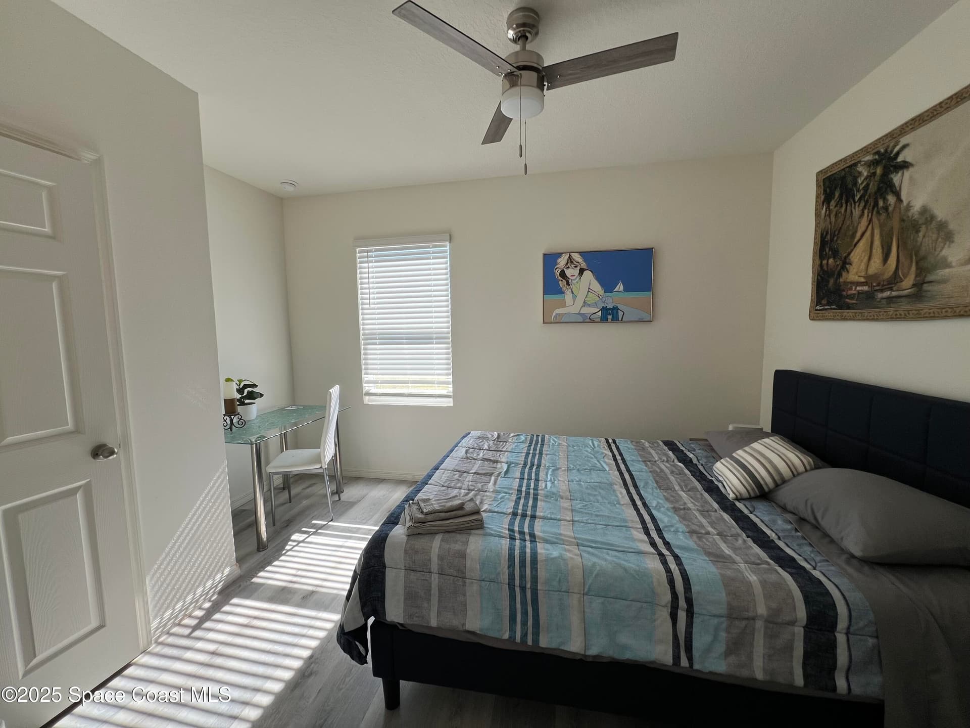 976 Trinity Street photo 12