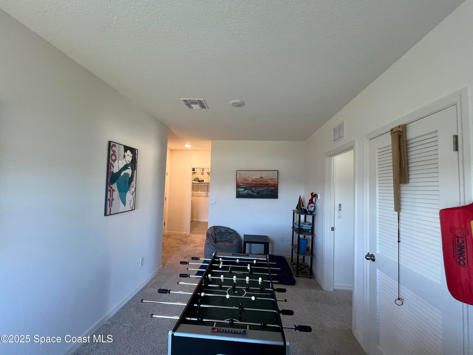 976 Trinity Street photo 20