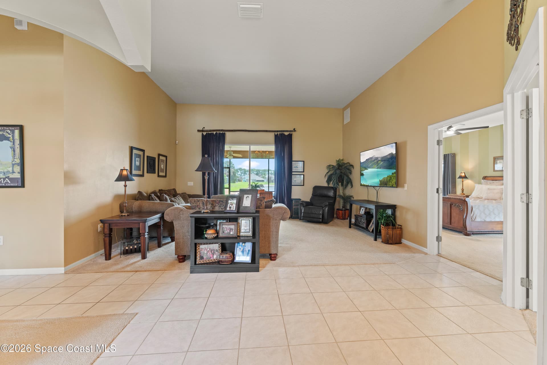 385 Tunbridge Drive photo 8