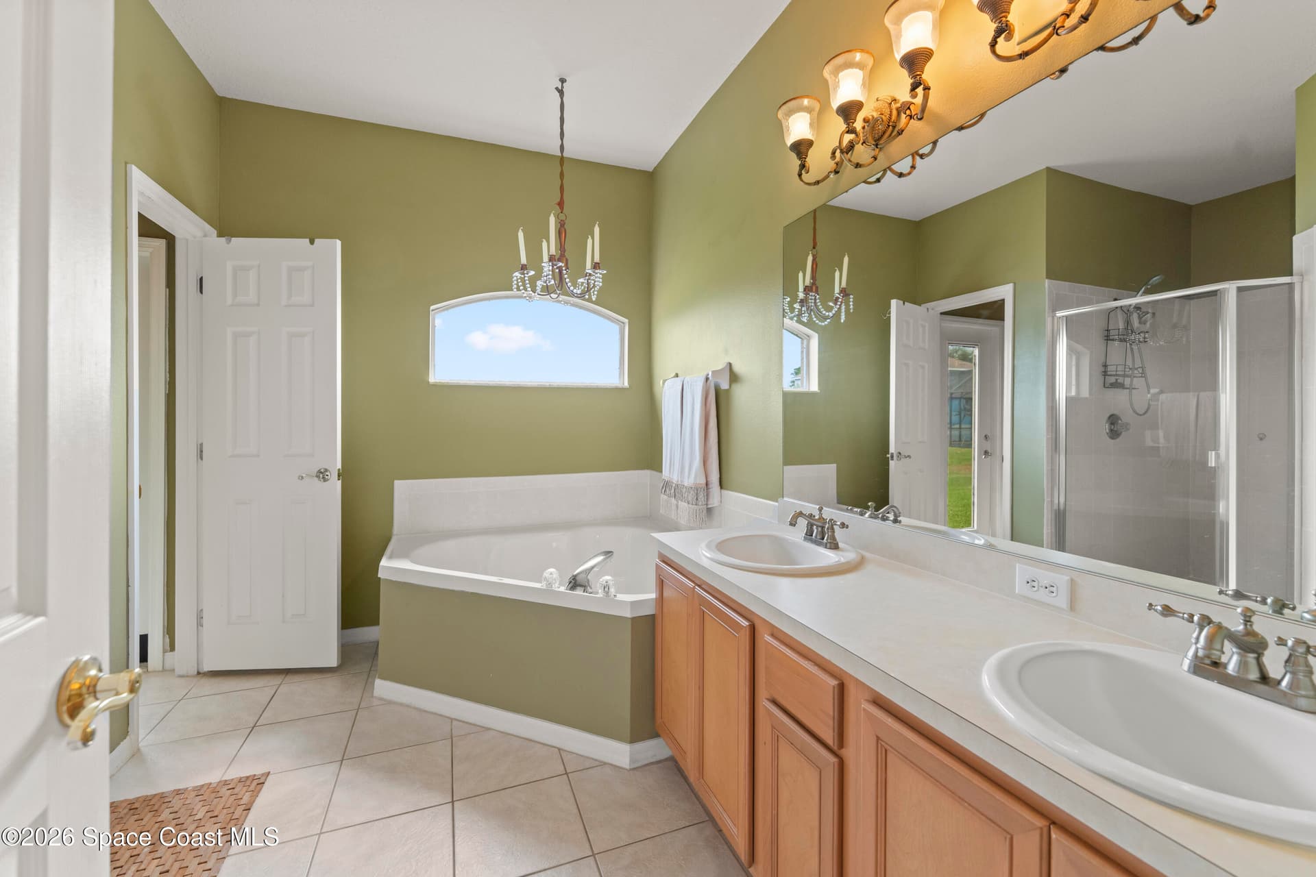 385 Tunbridge Drive photo 17