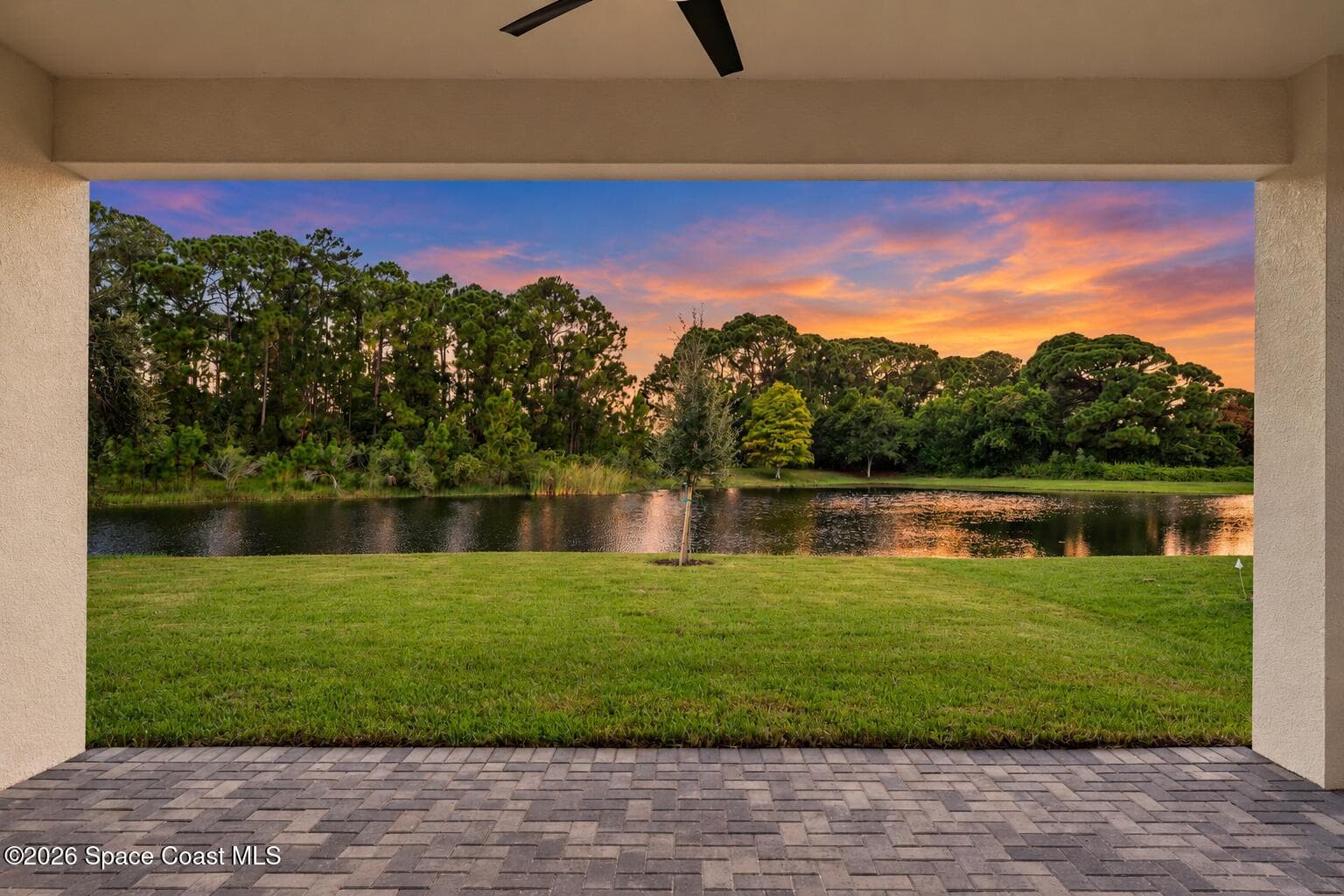 849 Suntree Woods Drive photo 6