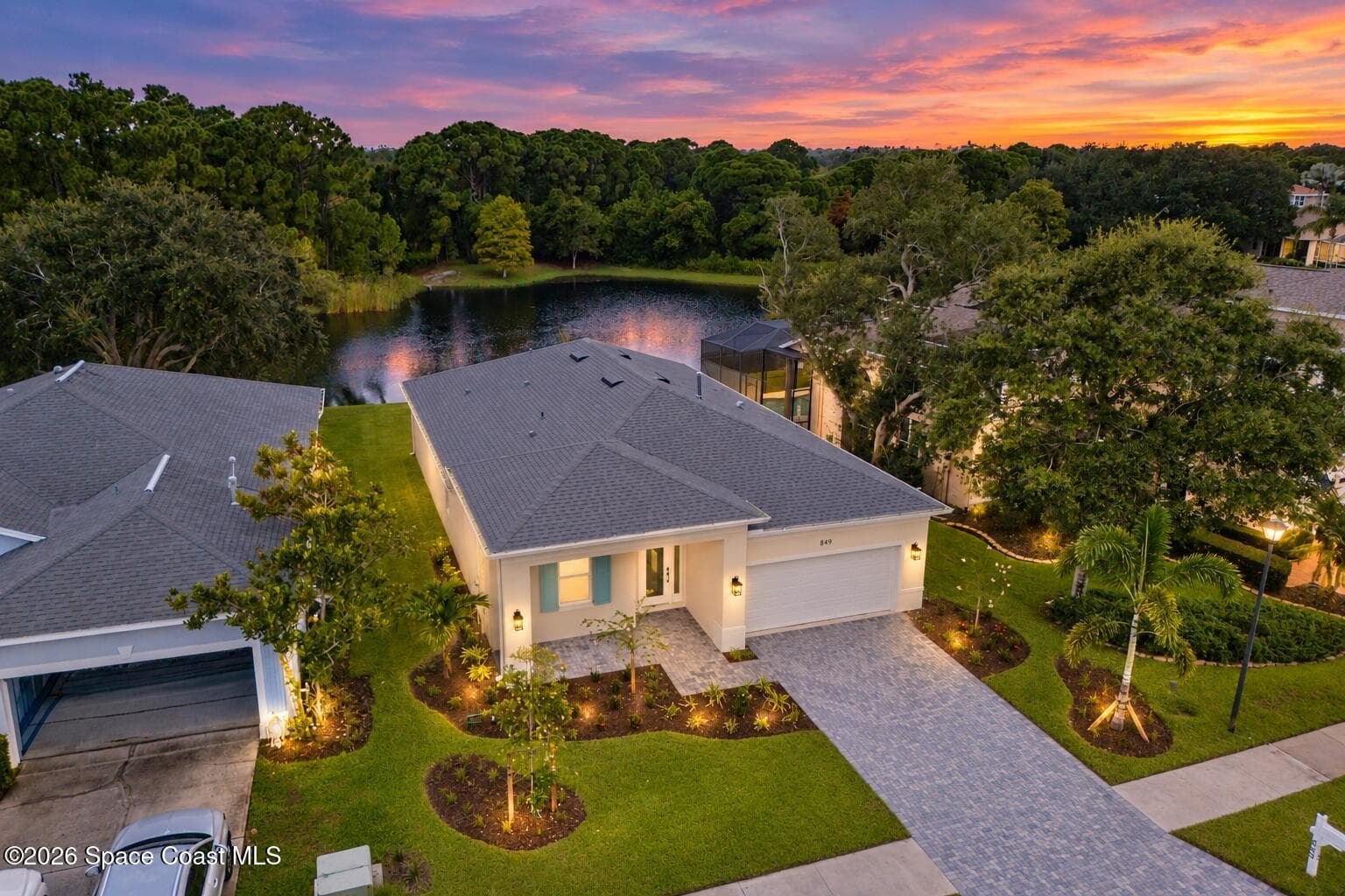 849 Suntree Woods Drive photo 1