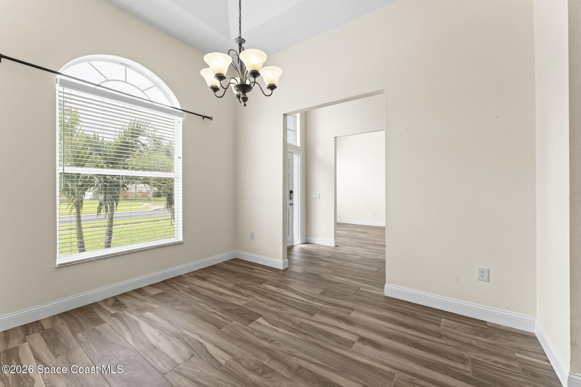 3685 Starlight Avenue photo 13