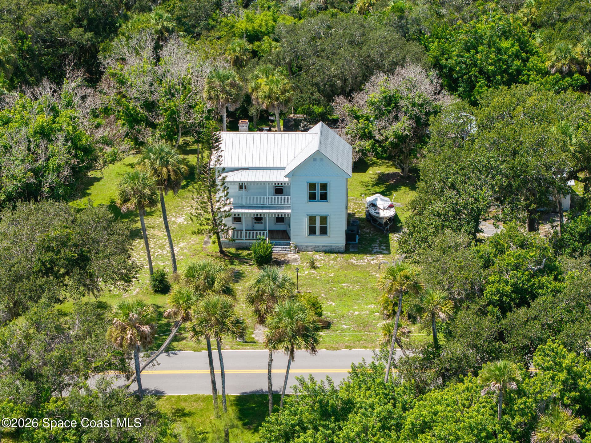 13875 N Indian River Drive photo 3