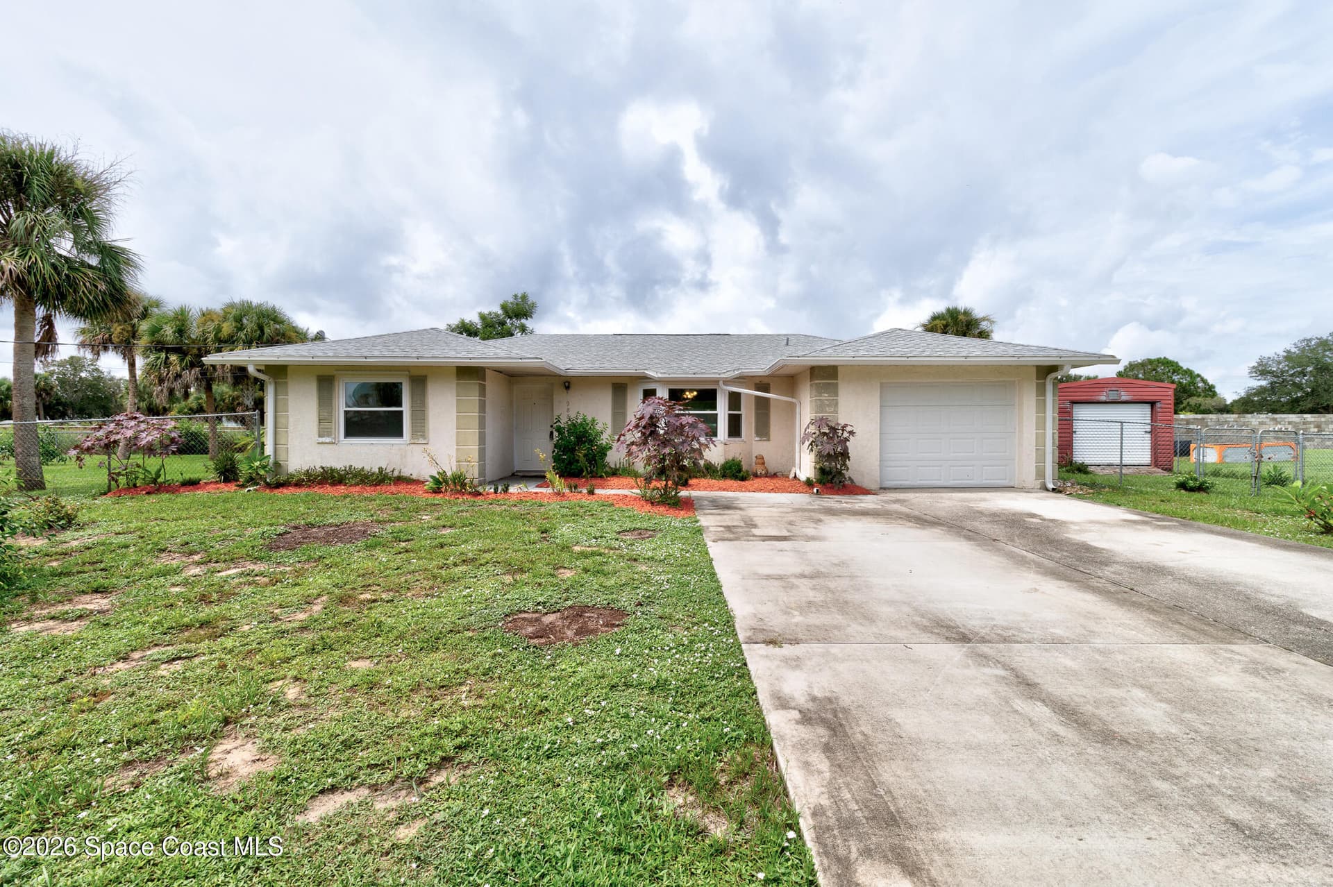 9884 Pine Street photo 2