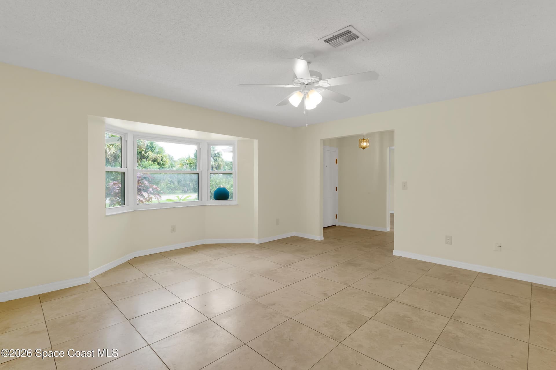 9884 Pine Street photo 7