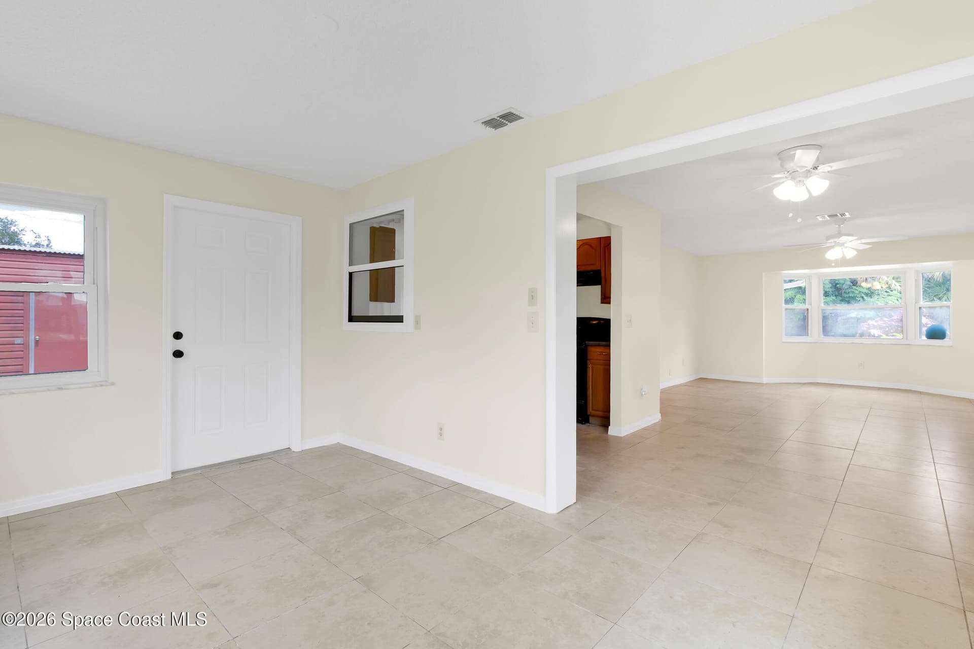 9884 Pine Street photo 12