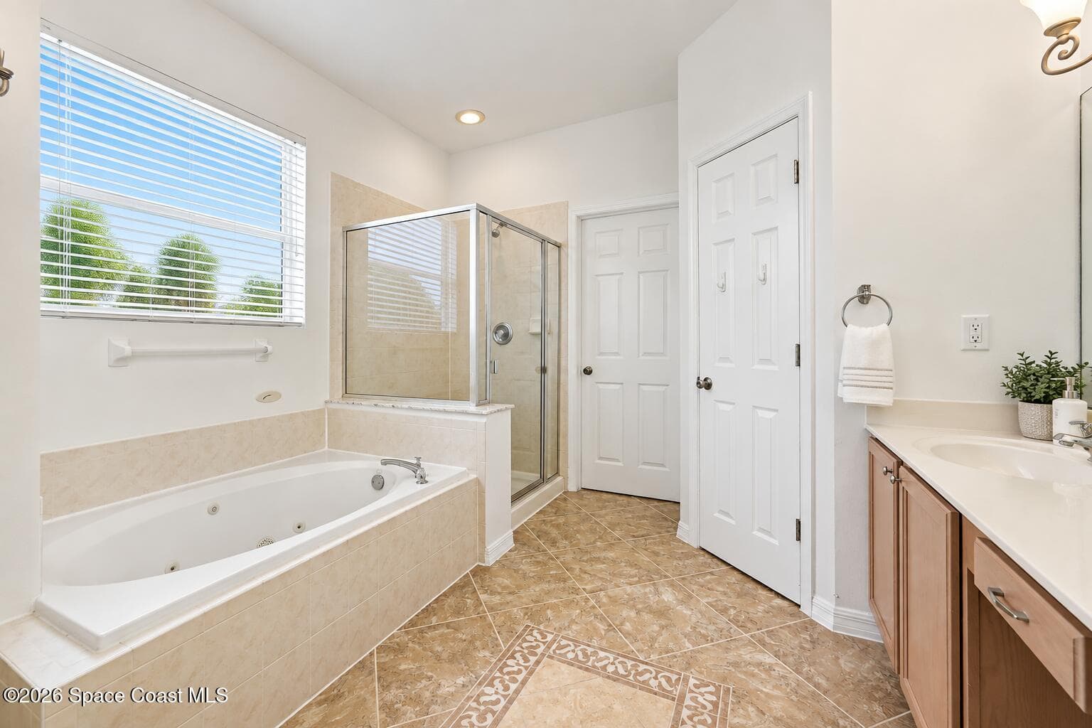 4194 Fenrose Circle photo 15