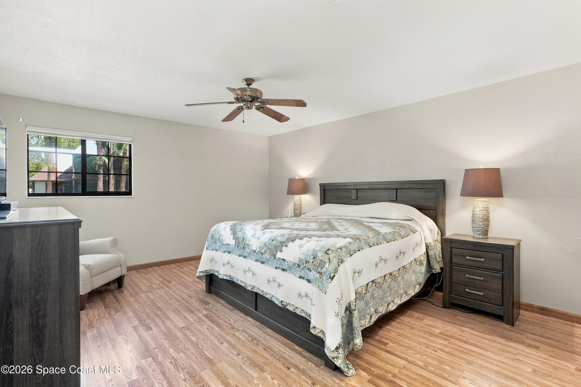 837 Greenwood Manor Circle 8-A photo 14