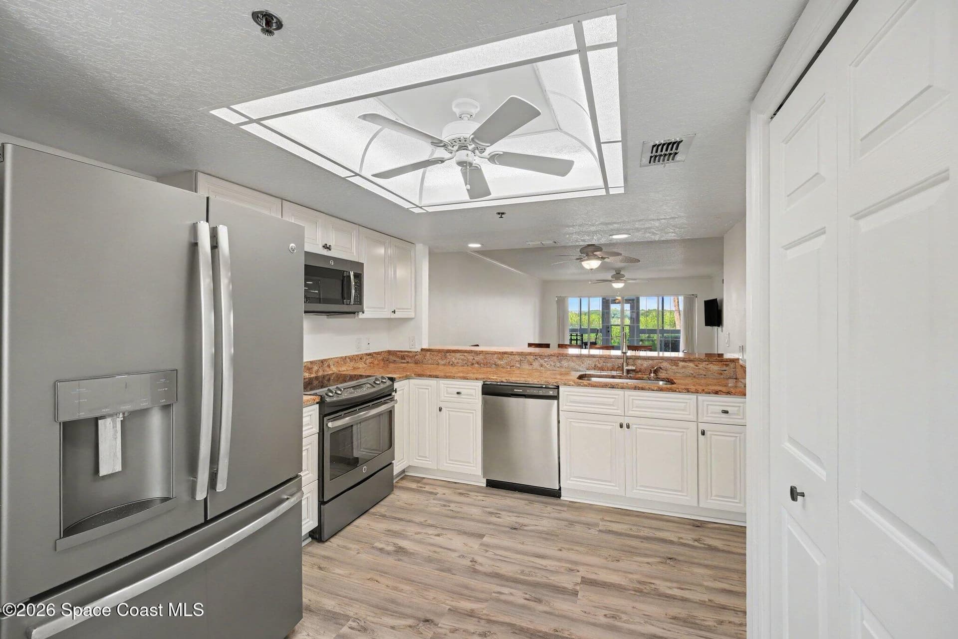 660 S Brevard Avenue 1513 photo 18