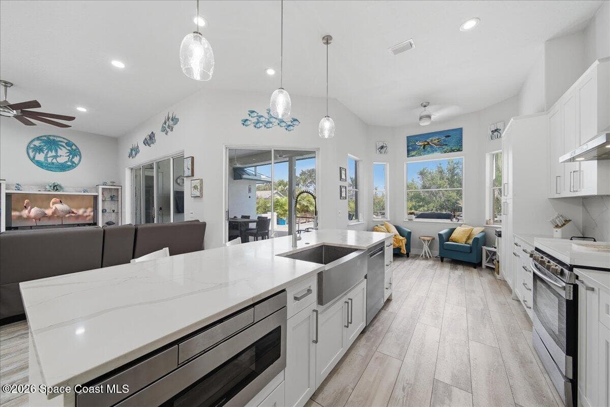 158 Island View Drive photo 10