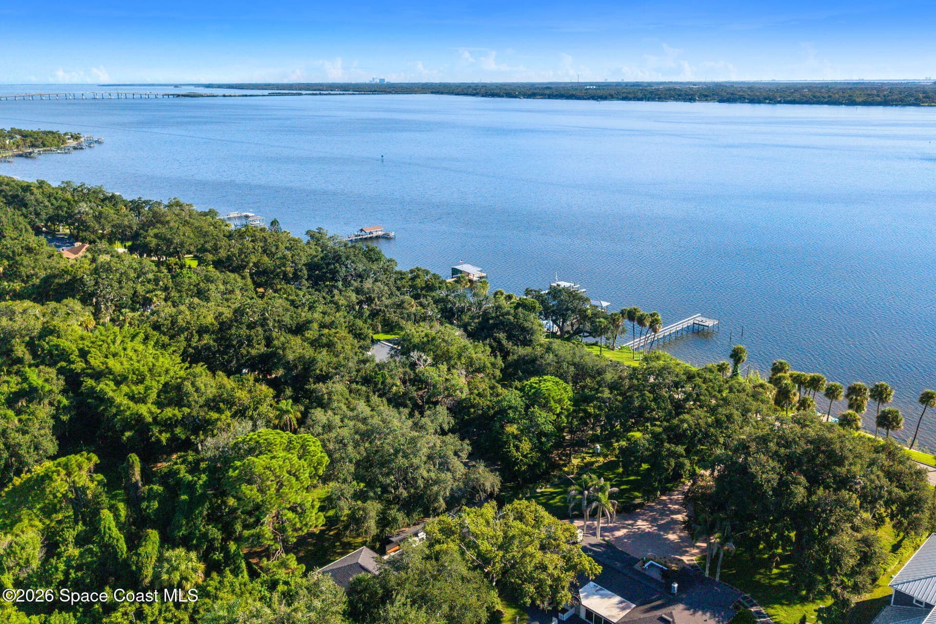 925 N Indian River Drive photo 10