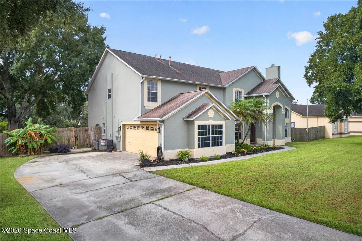 1425 Victoria Boulevard photo 2