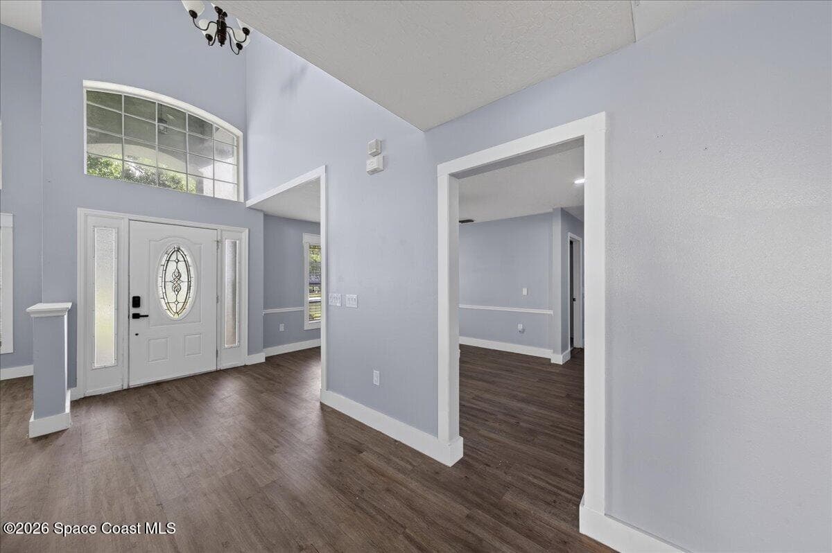 1425 Victoria Boulevard photo 8