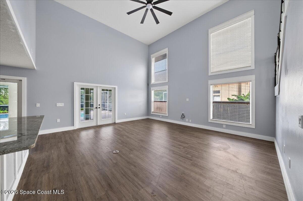 1425 Victoria Boulevard photo 16