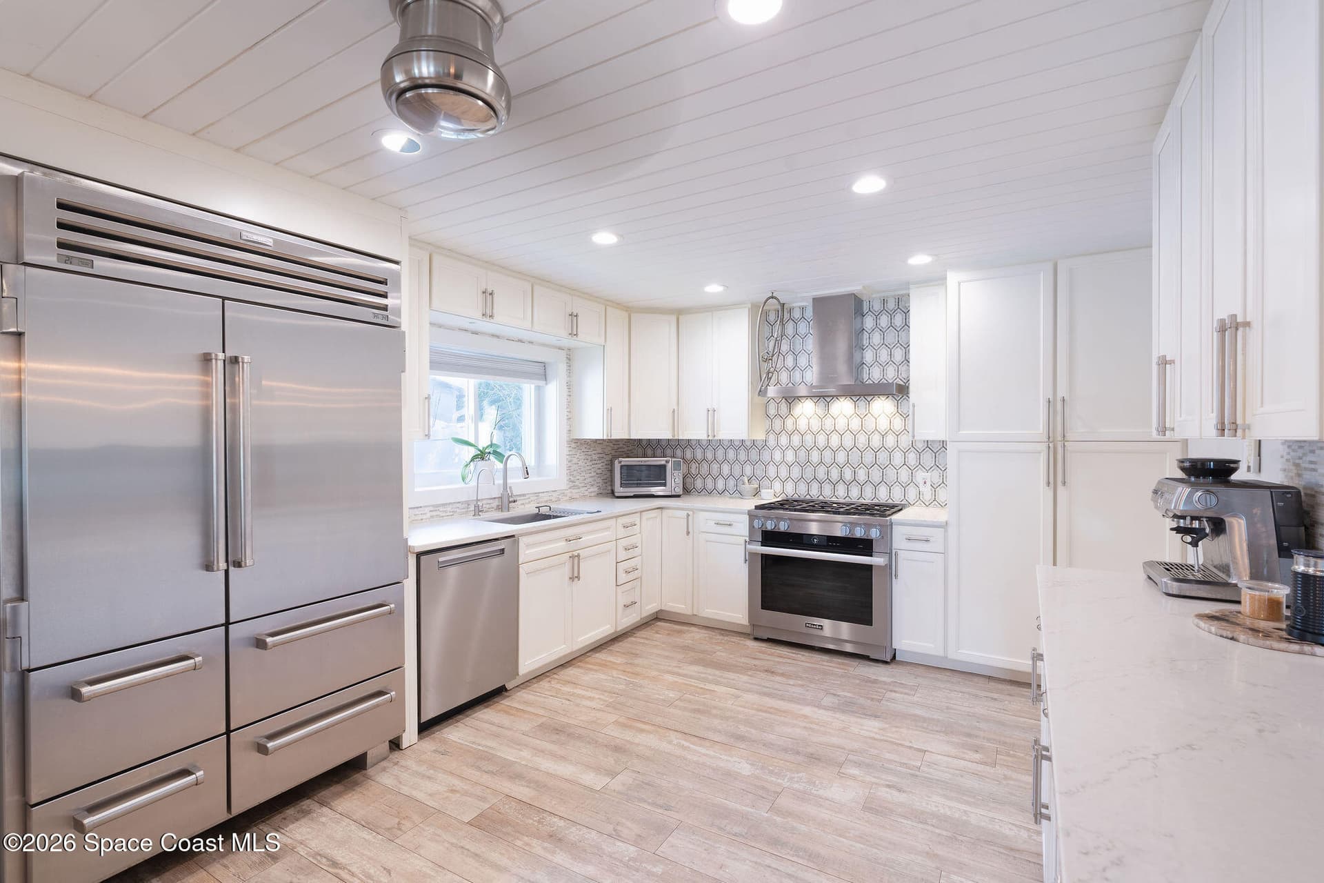 1803 Barker Drive photo 14