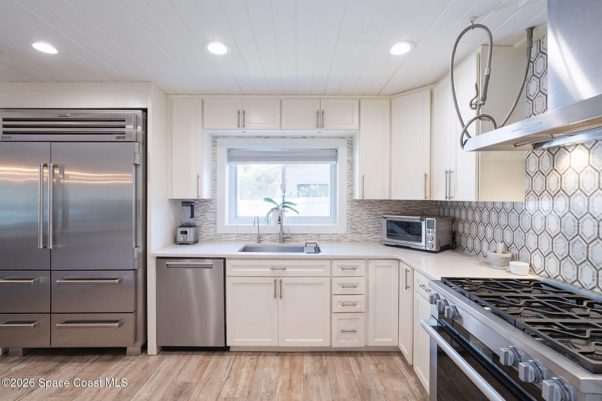 1803 Barker Drive photo 15