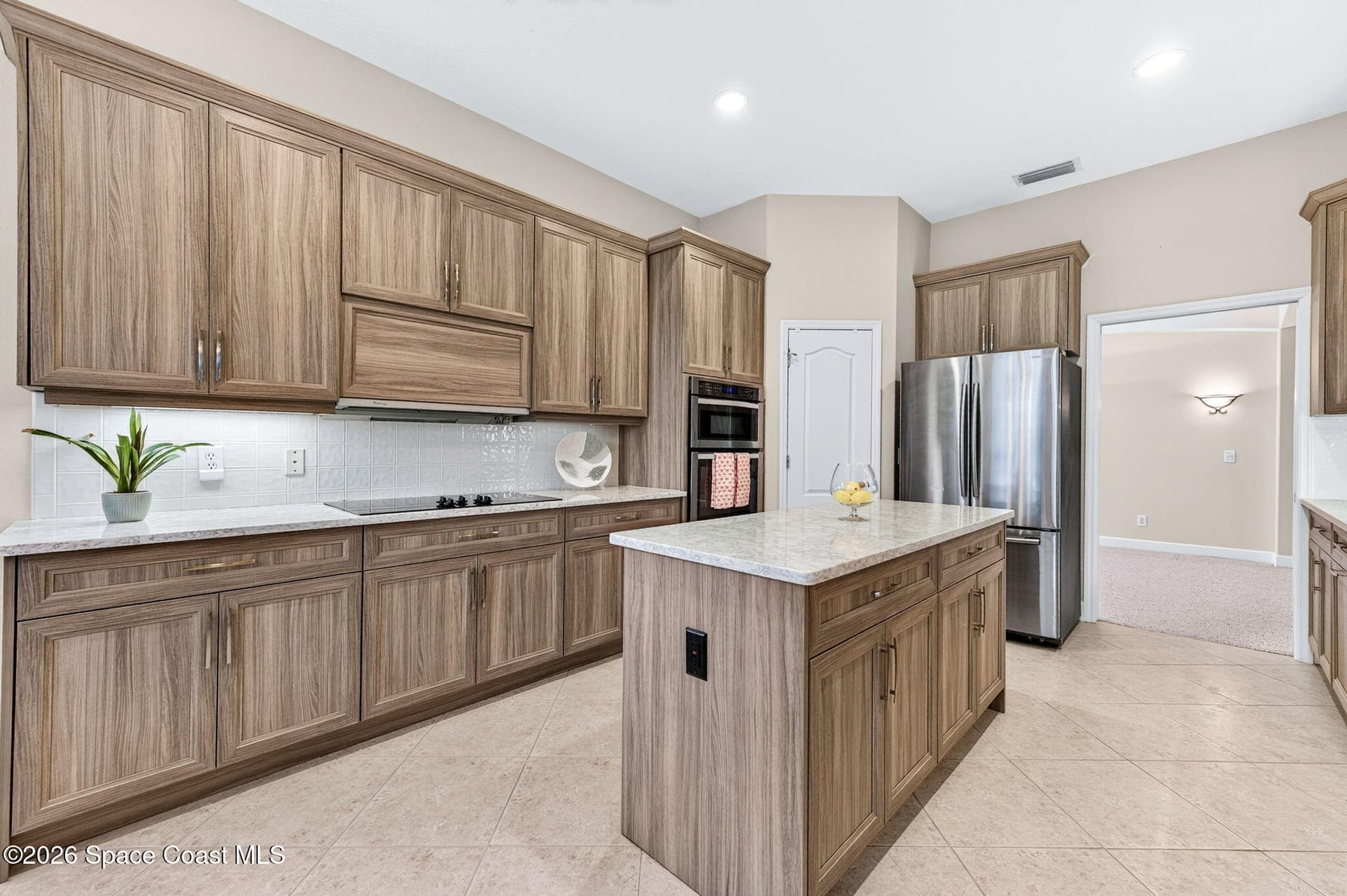 1301 Cape Sable Drive photo 23