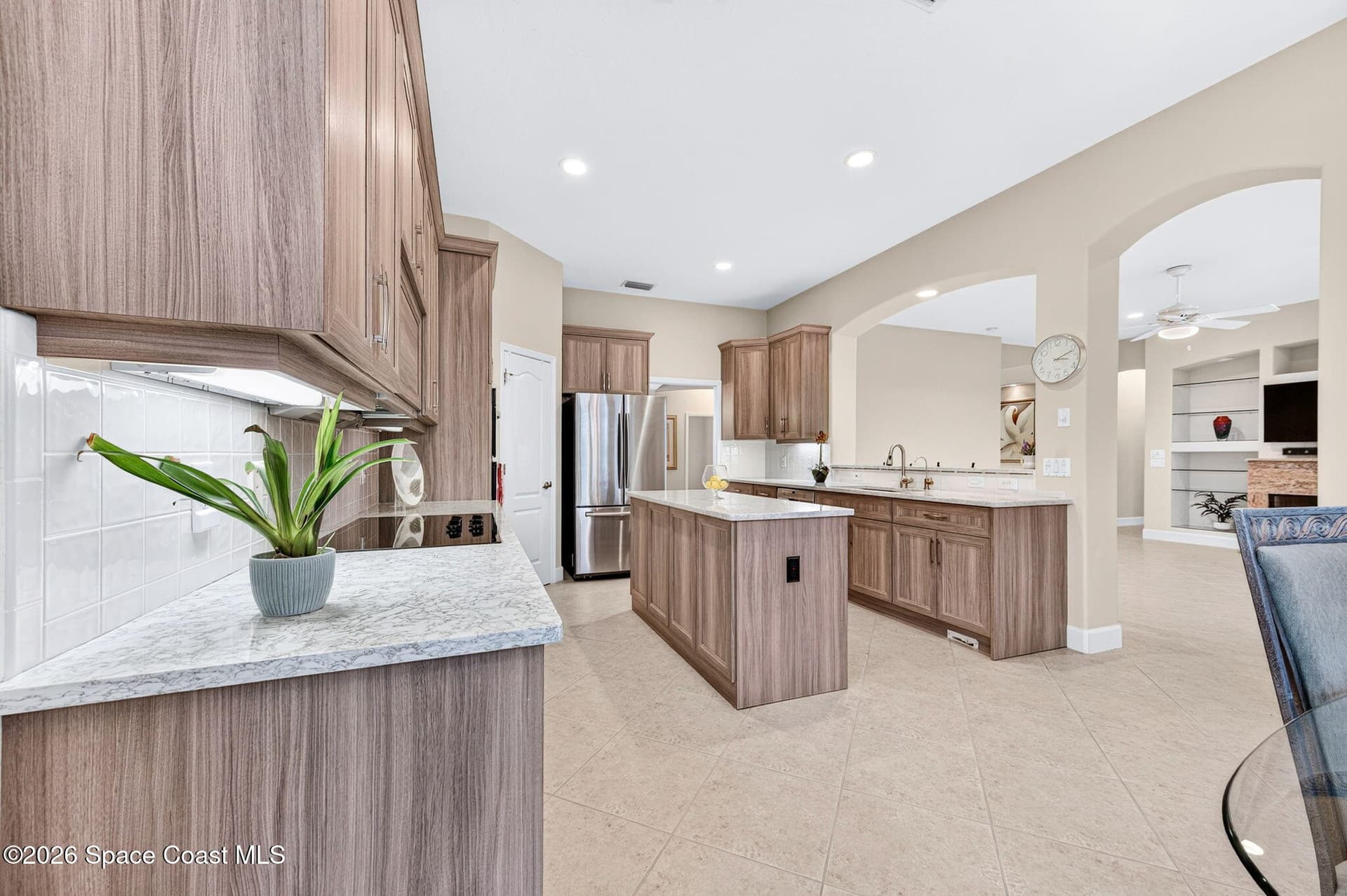 1301 Cape Sable Drive photo 21