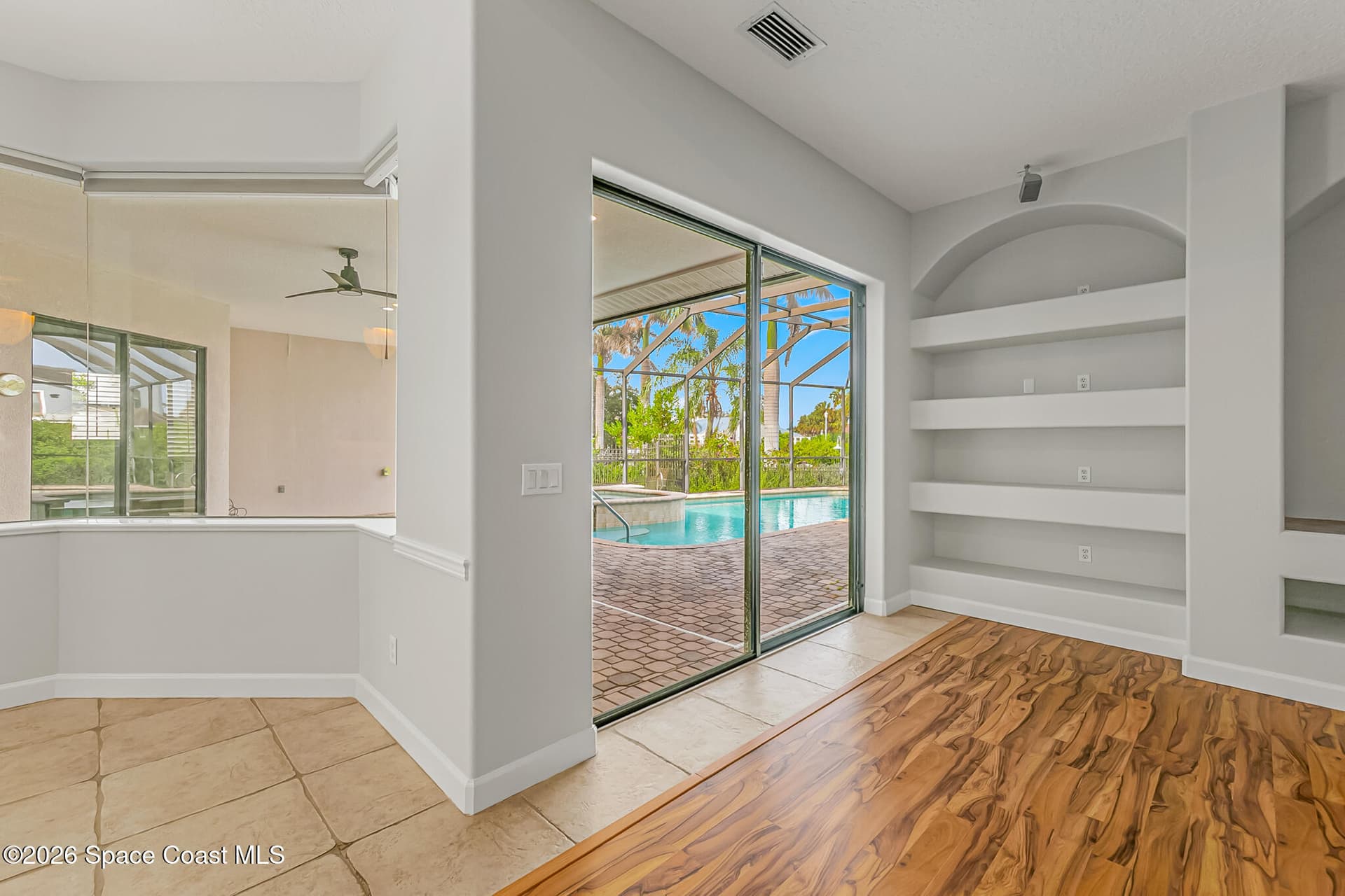 515 Lanternback Island Drive photo 19