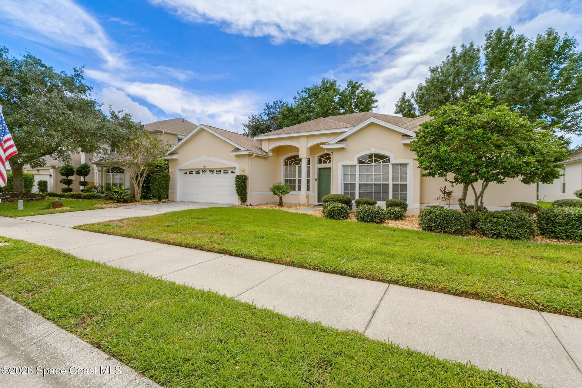 764 Autumn Glen Drive photo 2
