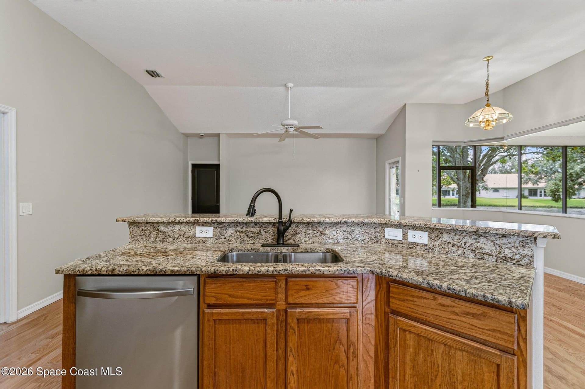 764 Autumn Glen Drive photo 17