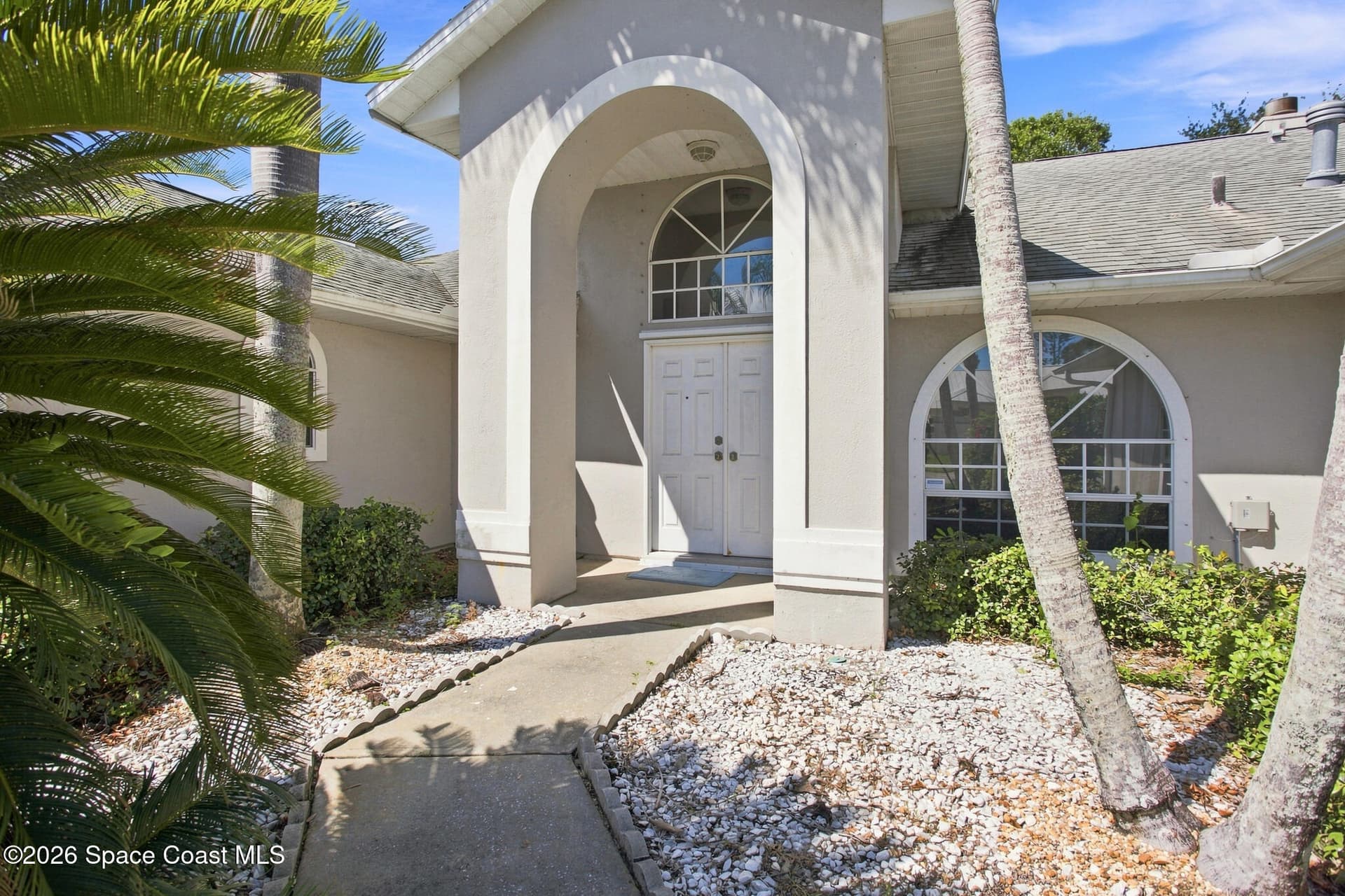 452 Kimberly Drive photo 4