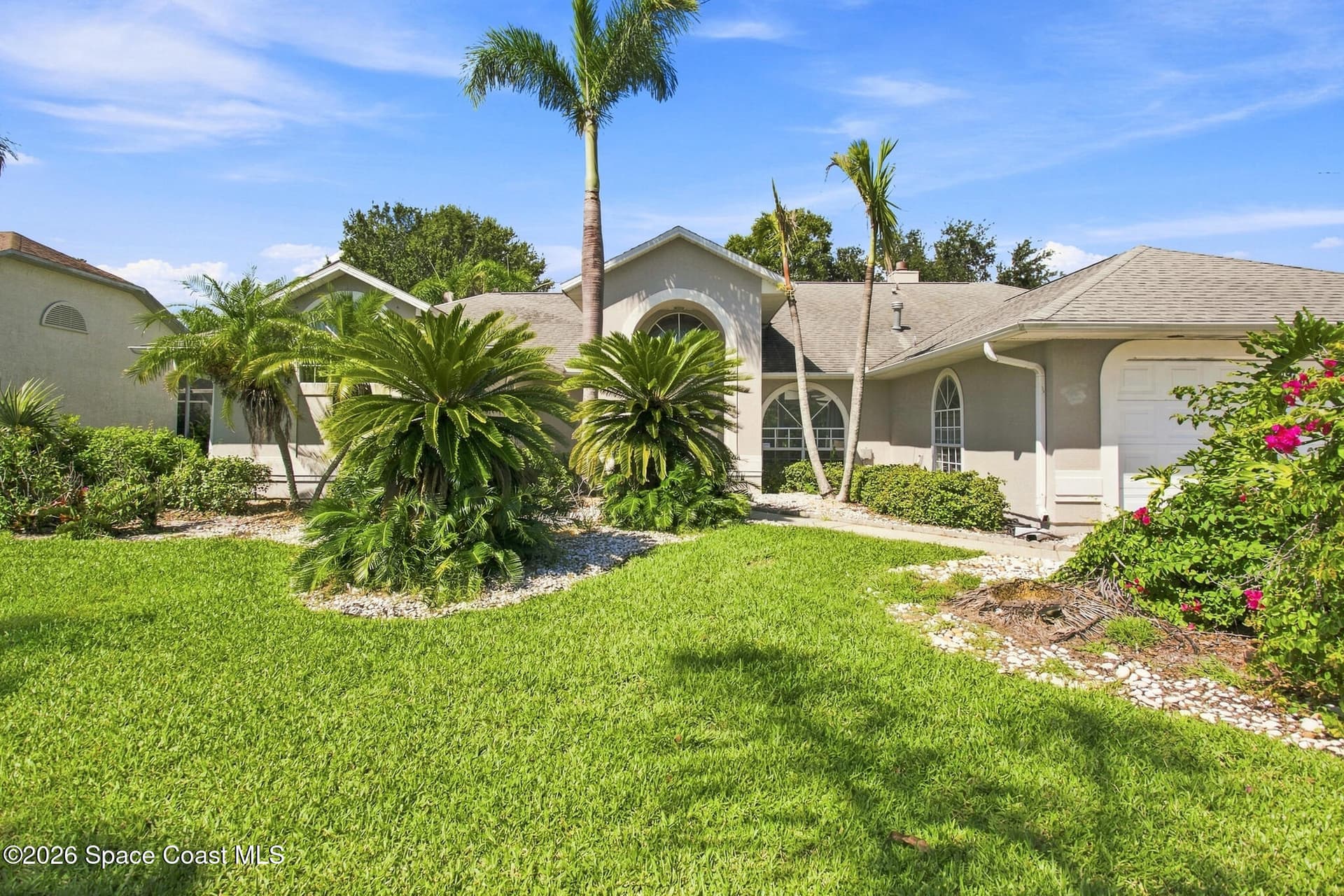 452 Kimberly Drive photo 1